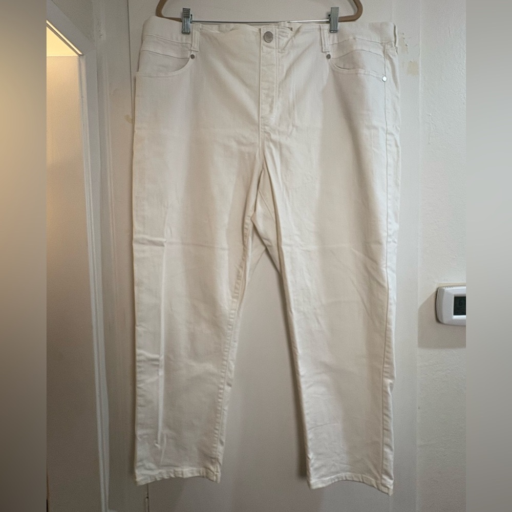 Women’s Liverpool White Slim Jeans Size 24W, 27.5” Inseam